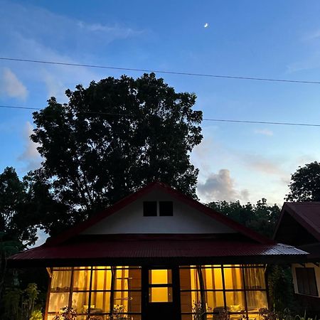 The Cabins At Lvf Puerto Princesa Esterno foto