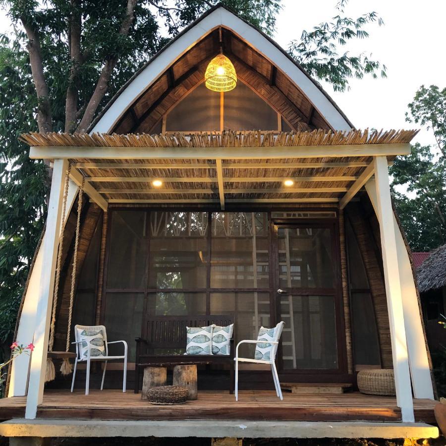 The Cabins At Lvf Puerto Princesa Esterno foto