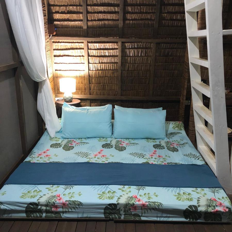 The Cabins At Lvf Puerto Princesa Esterno foto